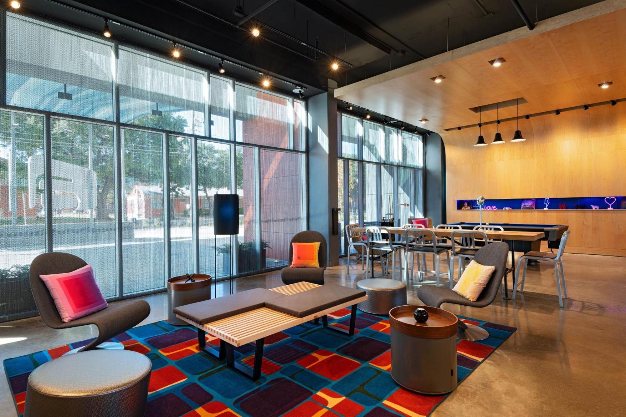 Aloft Waco Downtown Exterior foto